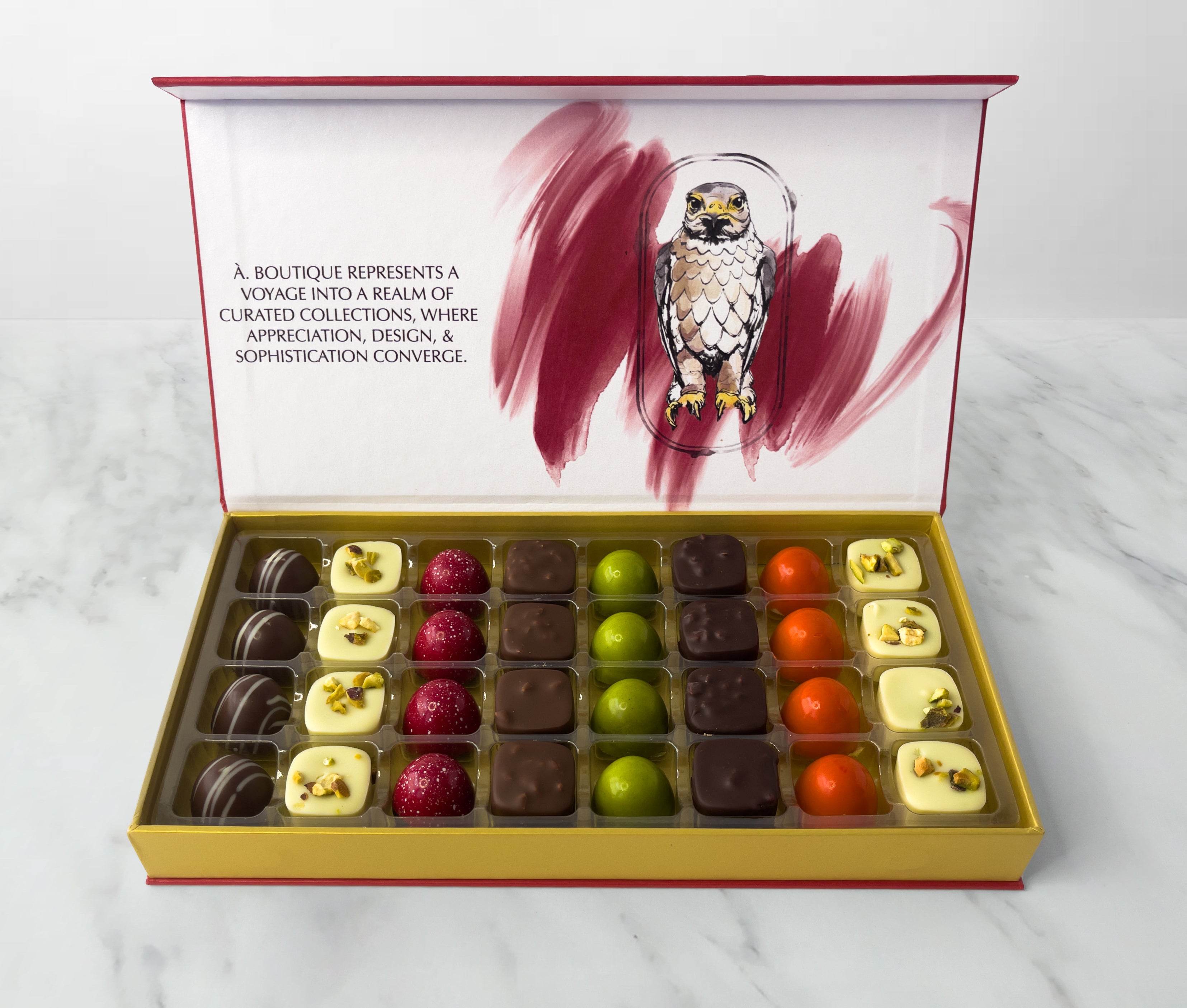 DECADENT BONBONNIÈRE 32 (+REFILL OPTION)