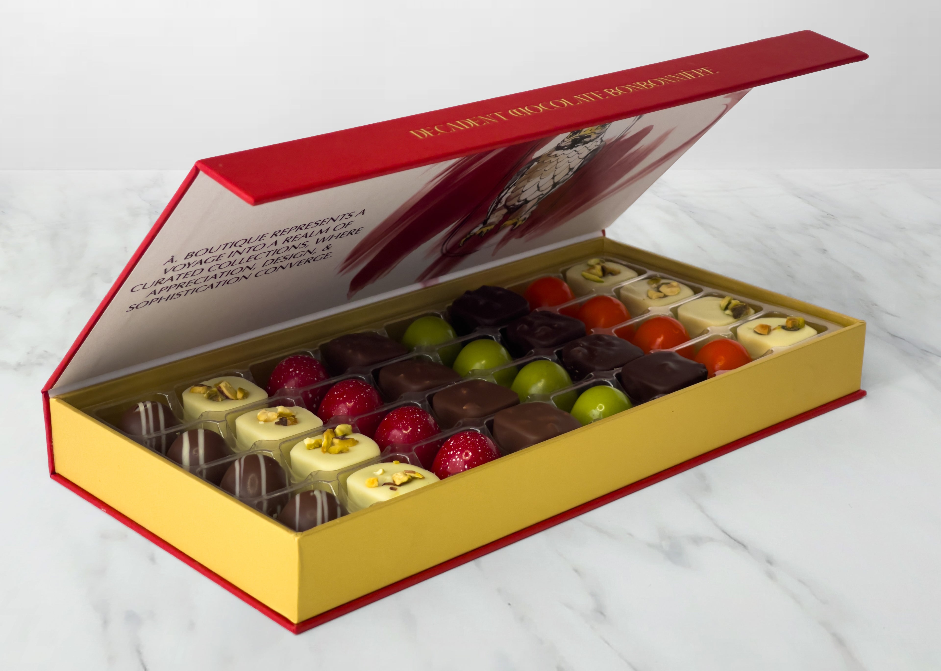 DECADENT BONBONNIÈRE 32 (+REFILL OPTION)